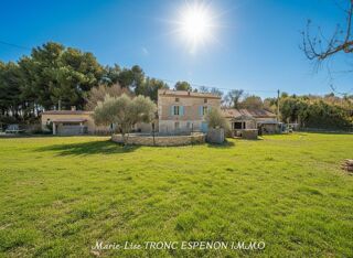  Maison à vendre 8 pièces 266 m²