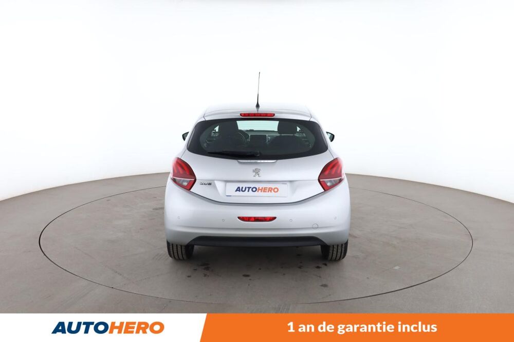 208 1.2 PureTech Allure 5P 110 ch 2018 occasion 92130 Issy-les-Moulineaux