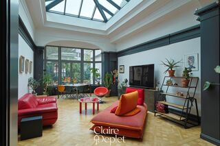  Maison � vendre 9 pi�ces 325 m�