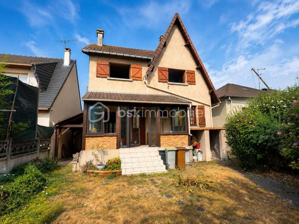 Vente Maison Maison familiale 4 pièces – 3 chambres – Terrain de plus de 440 m² Villepinte