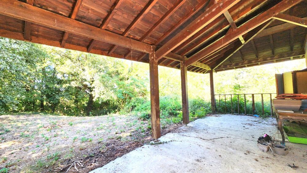 Vente Maison Ancien corps de ferme - 3 hectares de terrain - Dépendances Mugron