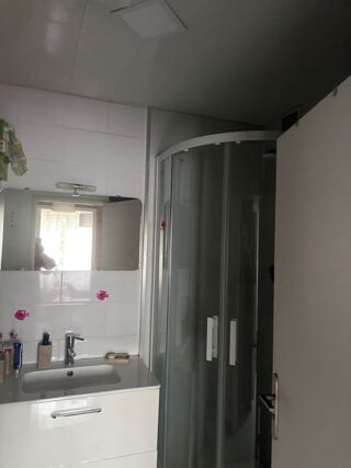  Appartement à louer 4 pièces 70 m²
