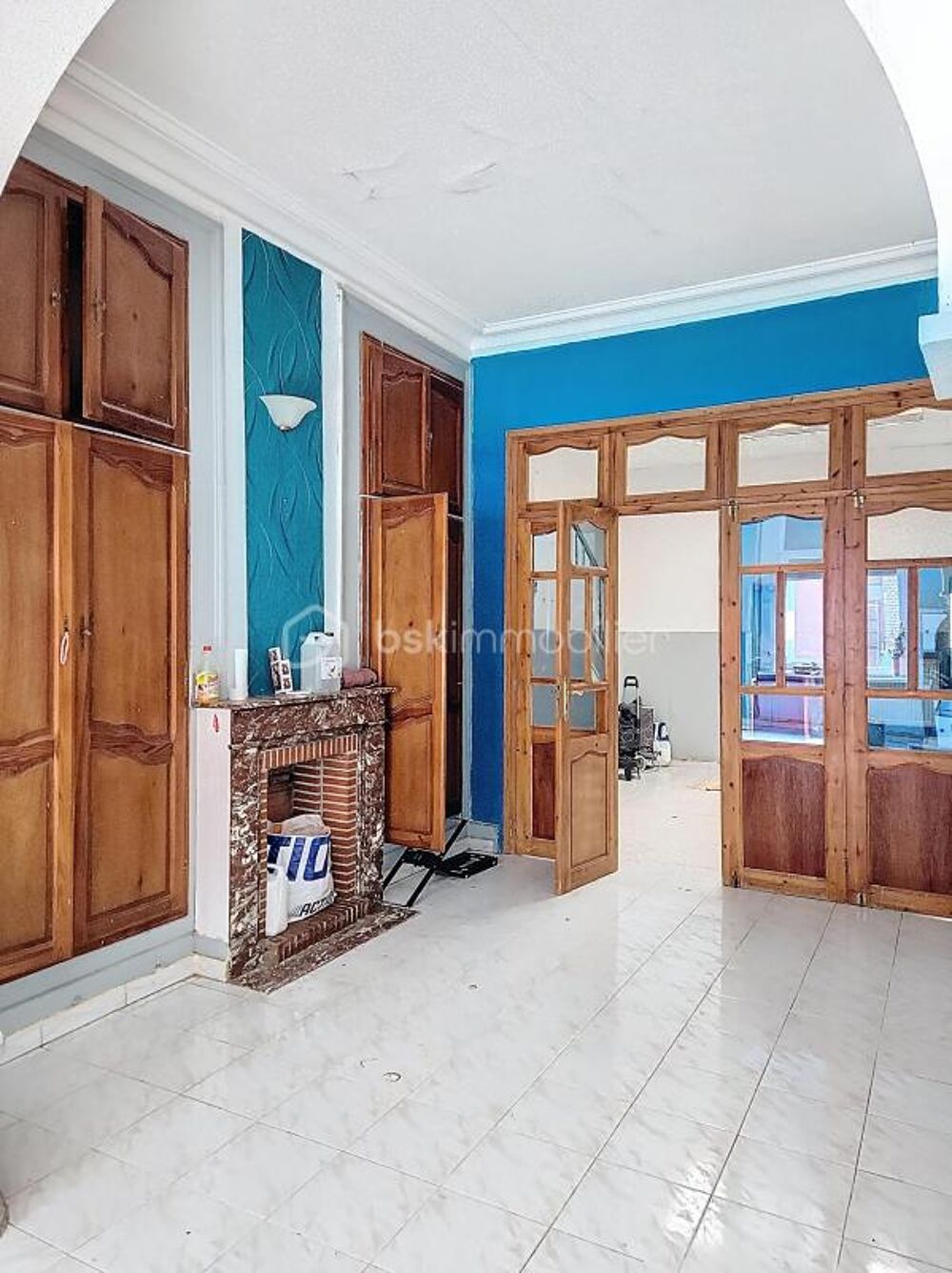 Vente Maison En exclusivité, ? Maison années 30 avec extérieur – Beaux volumes – À rénover – Roubaix Roubaix