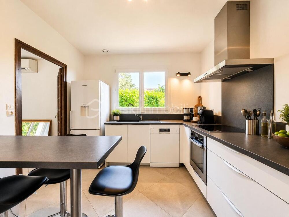 Vente Maison CLAIX – Maison familiale avec terrain de 1 075 m², vue dégagée et fort potentiel d'agrandissement Claix