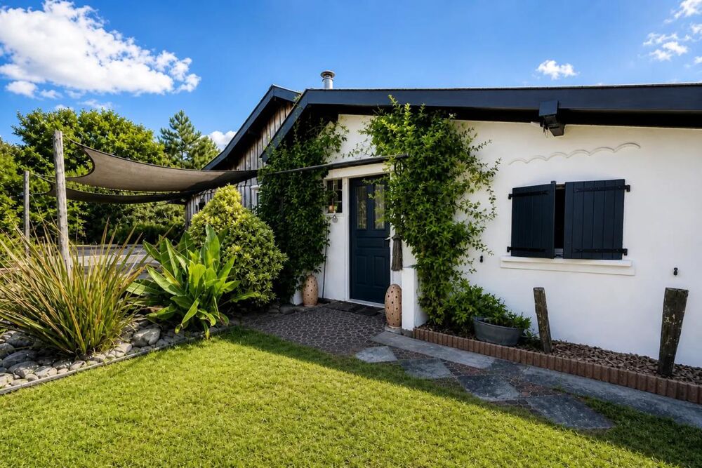 Maison de charme avec gîte indépendant, piscine et potentiel