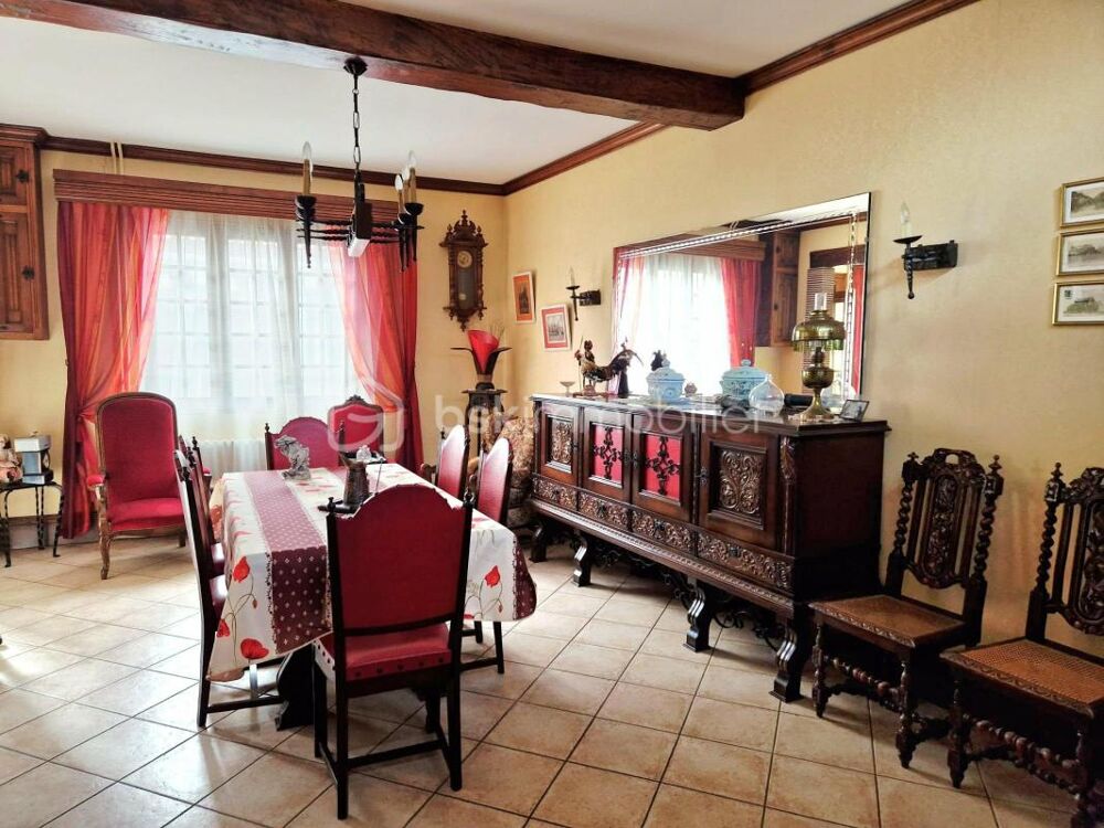 Vente Maison A vendre, à Guillaucourt, belle maison de 4 chambres avec jardin, garage et dépendance Guillaucourt