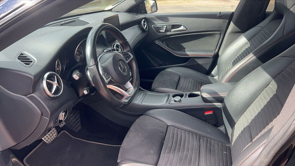 Classe CLA Break IV 220 CDI 177 7G-Tronic Amg Fascination 2016 occasion 79100 Thouars