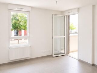  Appartement à louer 2 pièces 37 m²