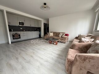  Immeuble  vendre 15 + pices 362 m