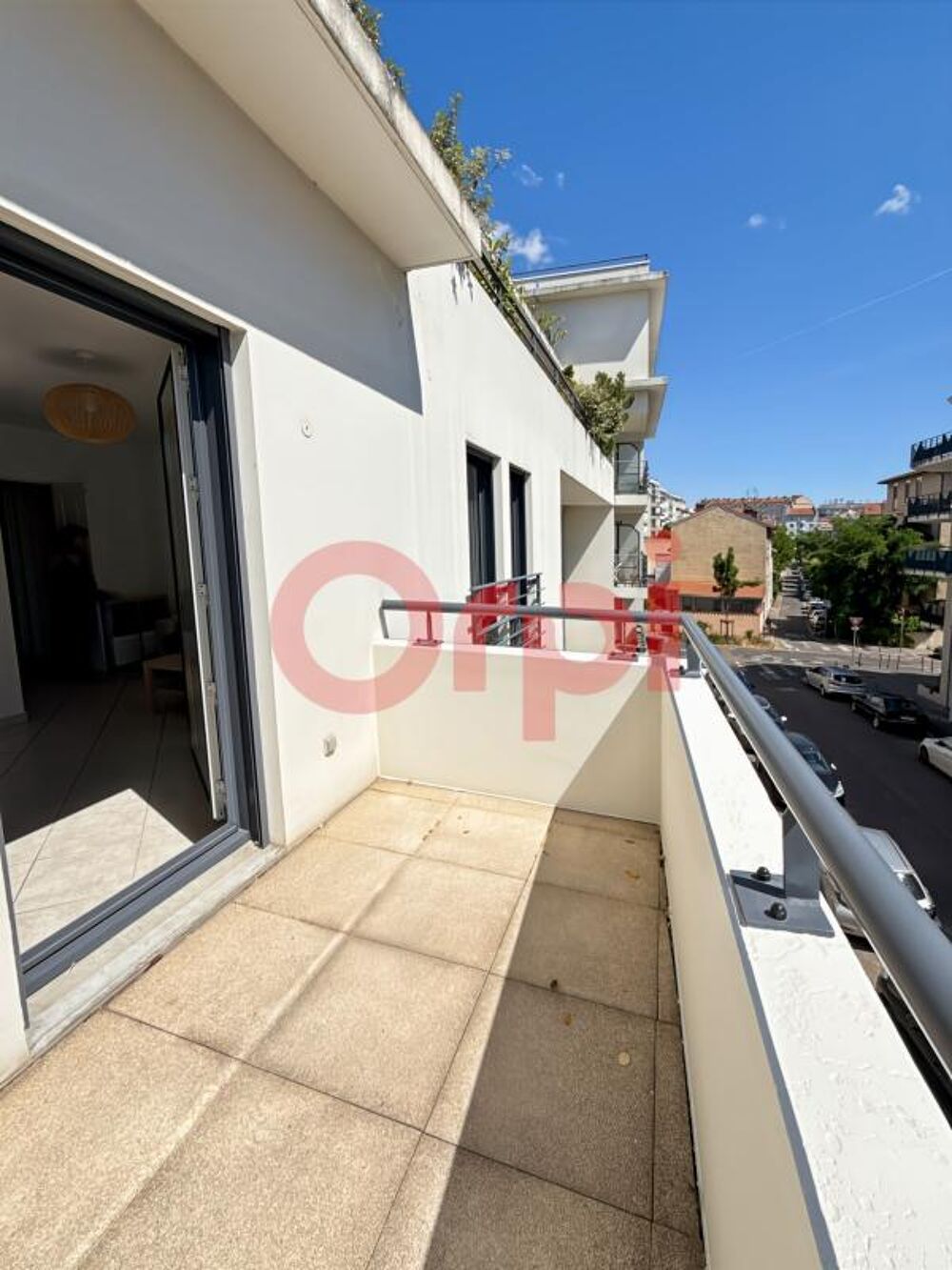 Location Appartement À louer – T2 meublé de 45,20 m² avec balcon et garage – Lyon 8? Lyon 8