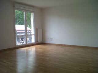  Appartement à louer 3 pièces 78 m²
