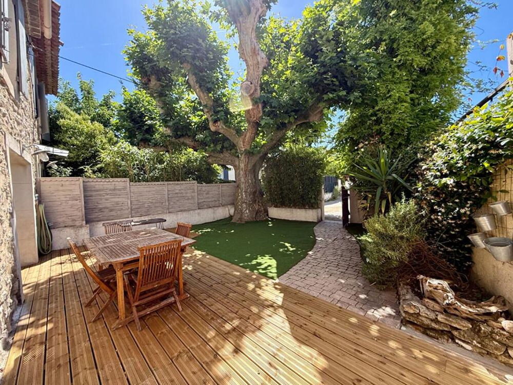 Maison à vendre avec jardin centre ville Plan d'Orgon