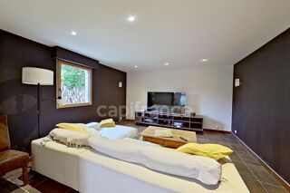  Maison � vendre 10 pi�ces 246 m�