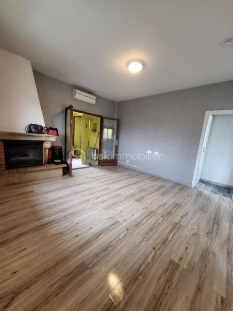   AXE RETHEL/CHARLEVILLE, BELLE OPPORTUNITE Maison - 4 pi�ce(s) - 77 m�