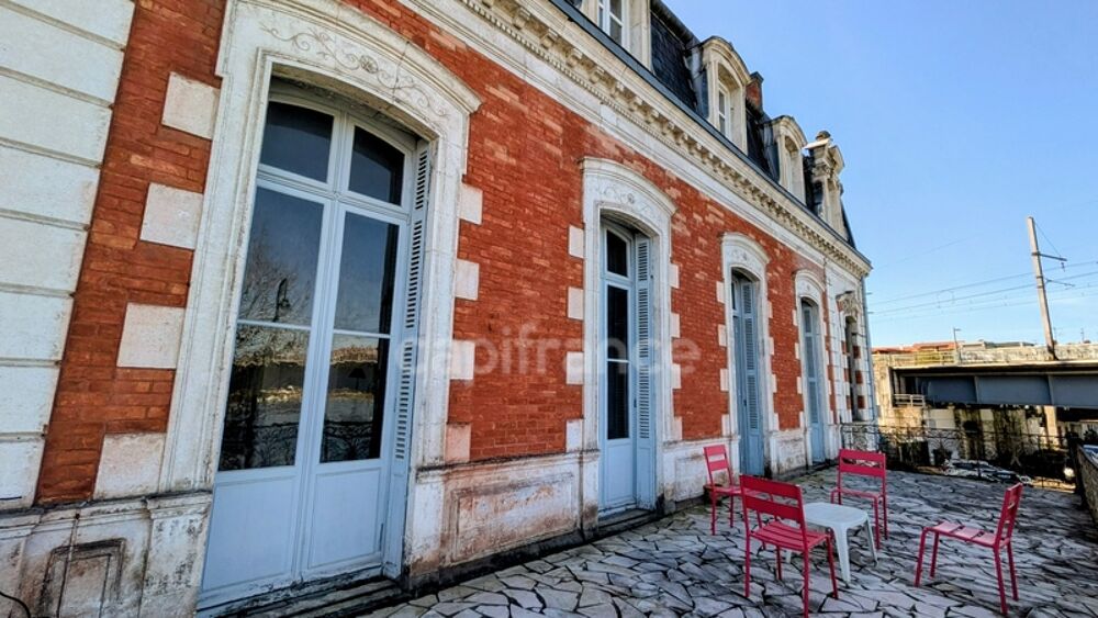 Appartement, 5 pièces avec terrasse et cave,3 chambres
