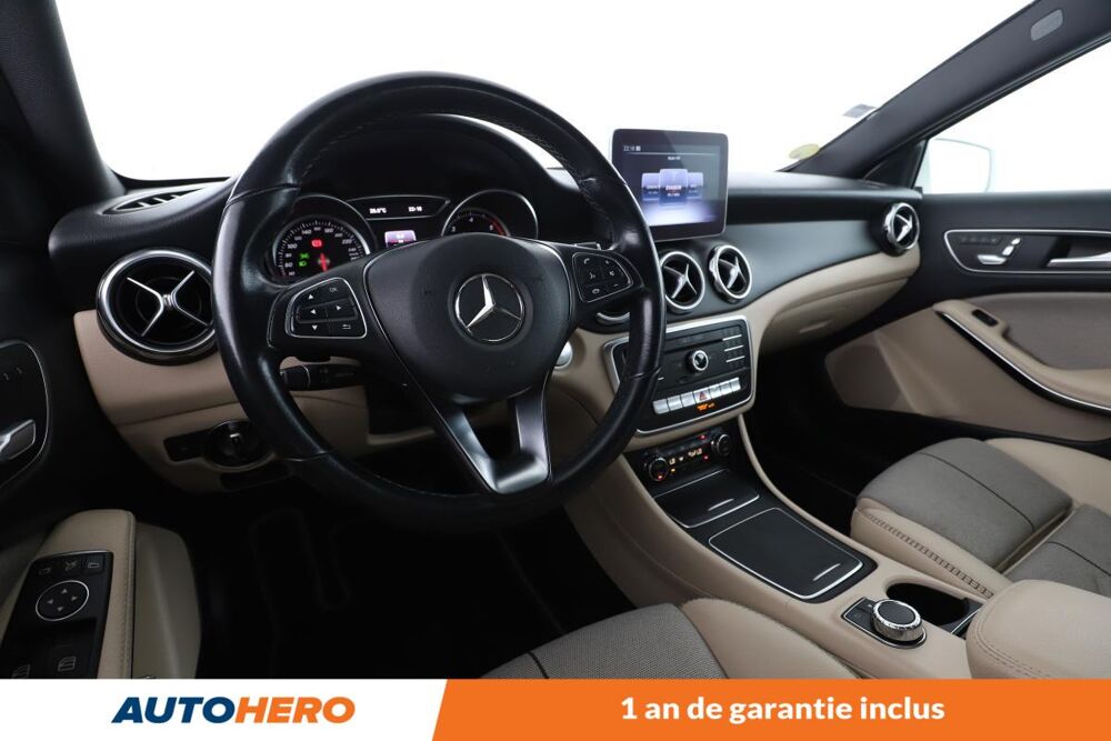 Classe GLA 200 d Inspiration 7G-DCT 136 ch 2018 occasion 92130 Issy-les-Moulineaux