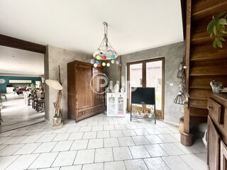  Maison � vendre 8 pi�ces 260 m�