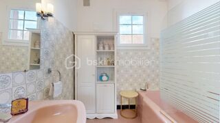  Maison à vendre 8 pièces 194 m²