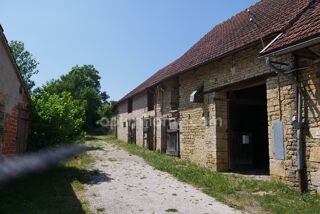  Remise / Grange � vendre 5 pi�ces 200 m�