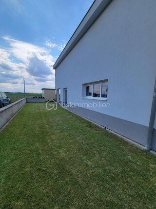  Maison  vendre 6 pices 135 m