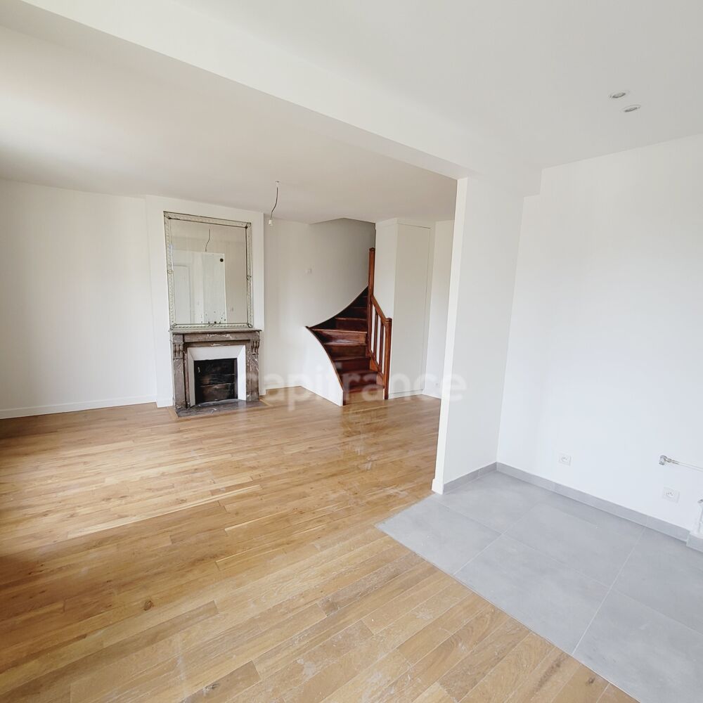 Appartement 4 pièces 120 m² · à Chatenay Malabry · 120 m² · 399 000 €