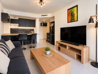  Appartement à louer 2 pièces 35 m²