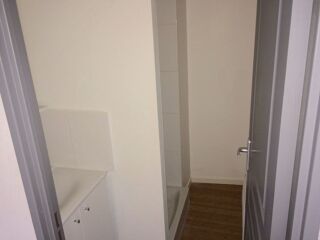  Appartement à louer 2 pièces 46 m²