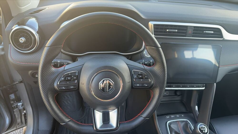 MG.ZS 1.0 T-GDi 111 Luxury 2023 occasion 43000 Le Puy En Velay