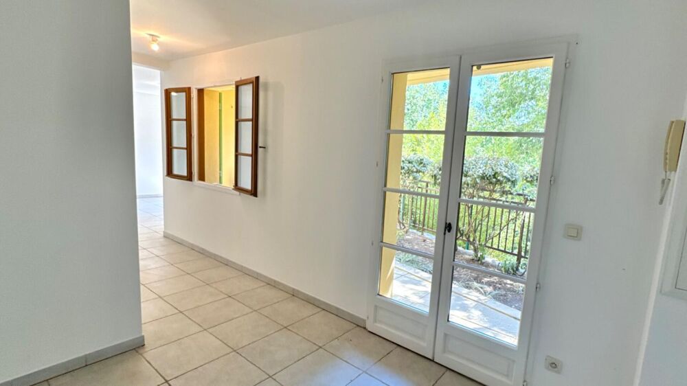 Vente Appartement Grimaud - Appartement en duplex avec vue sur la plaine Grimaud