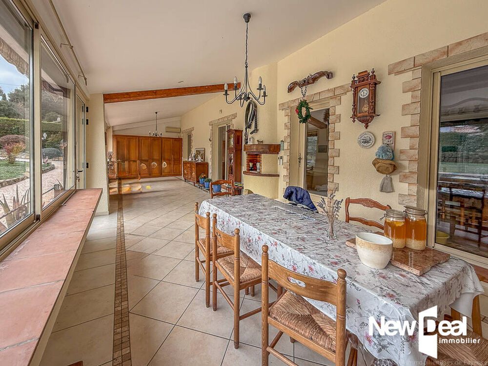 � vendre  Maison Montauroux (83440)