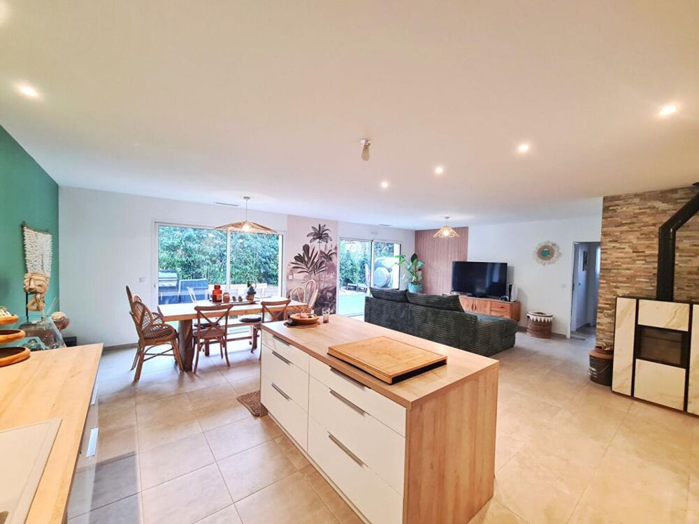 � vendre  Villa Six-Fours-les-Plages (83140)