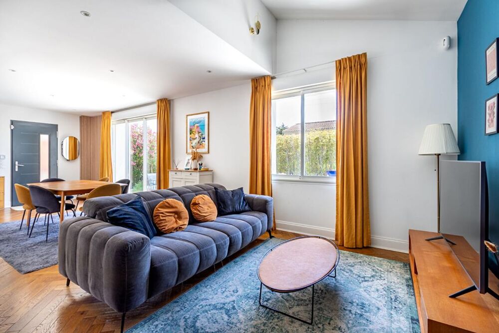 TOULON - LES AMENIERS - MAISON DE CHARME DE 160M2