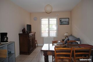  Appartement à louer 2 pièces 32 m²
