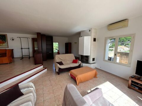 Maison � louer 5 pi�ces 200 m� Carqueiranne