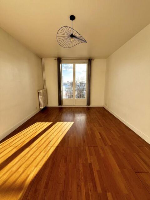   Appartement de 55m2 � louer sur St Denis Appartement - 3 pi�ce(s) - 55 m�