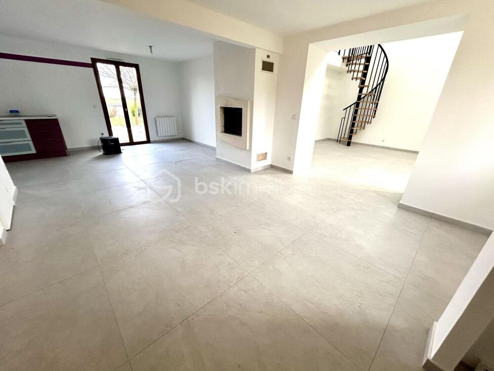 MAISON MODERNE 4 CHAMBRES