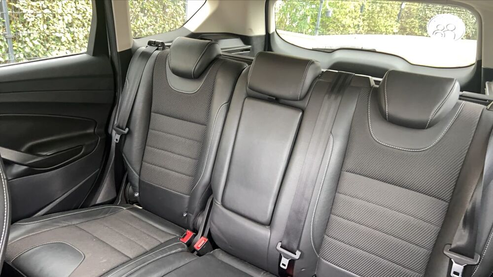 Kuga 1.5 EcoBoost 150 4X2 Titanium 2016 occasion 38200 Luzinay