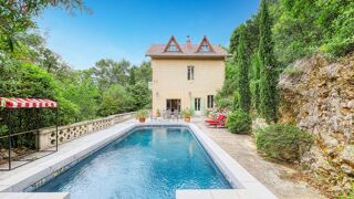  Propri�t�/ch�teau � vendre 15 + pi�ces 500 m�