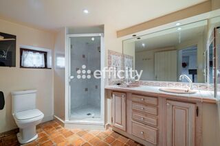  Maison à vendre 8 pièces 196 m²