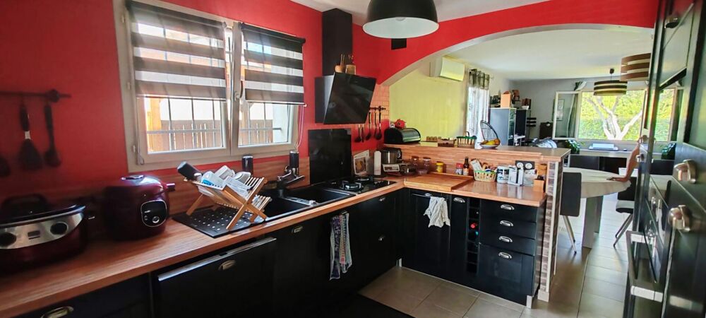 Vente Maison Pavillon plain-pied avec 3 chambres, garage et jardin Fonties d aude