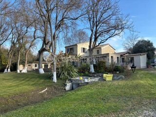  Propri�t�/ch�teau � vendre 8 pi�ces 253 m�