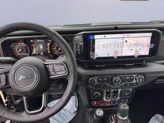 Wrangler Rubicon 4x4 – Hardtop Attelage Navigation GPS LED 2026 occasion 33000 Bordeaux
