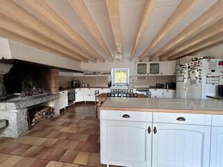  Maison � vendre 8 pi�ces 243 m�