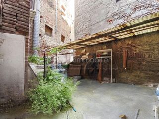  Immeuble � vendre 6 pi�ces 211 m�