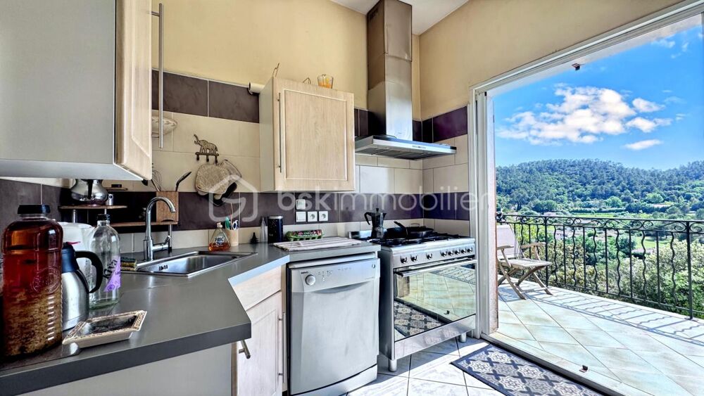 Achat d'une Maison de 3 chambres avec vue panoramique sur la vallée à 83143 Le Val