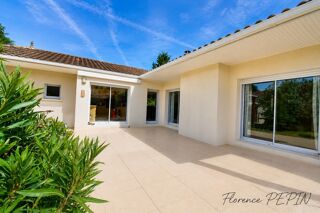  Maison à vendre 8 pièces 176 m²