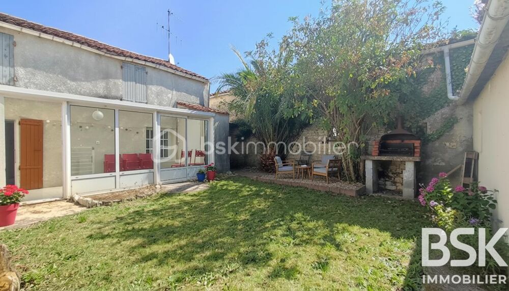 Maison 3 pièces 71 m² · à Thaire · 71 m² · 220 000 €