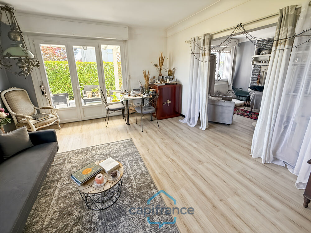 Vente Maison Dpt Gers (32), à vendre RISCLE très belle maison T8 de 220 m² habitables + grand garage et dépendances sur 875 m² de terrain, au Riscle