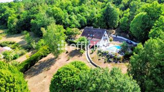  Propriété/château à vendre 7 pièces 160 m²