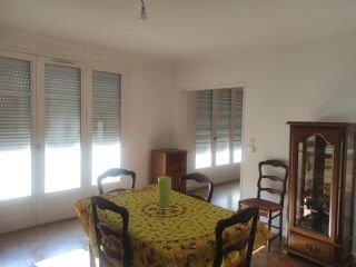  Appartement à louer 2 pièces 75 m²